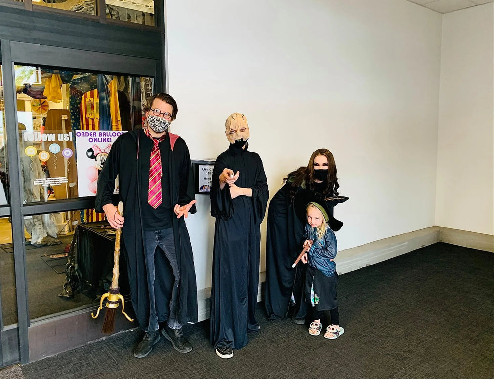 Six Family Costumes For Halloween Zurchers