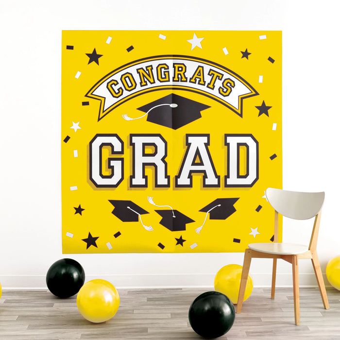 Congrats Grad Plastic Scene Setter - 5.4'x 5.4' - Yellow