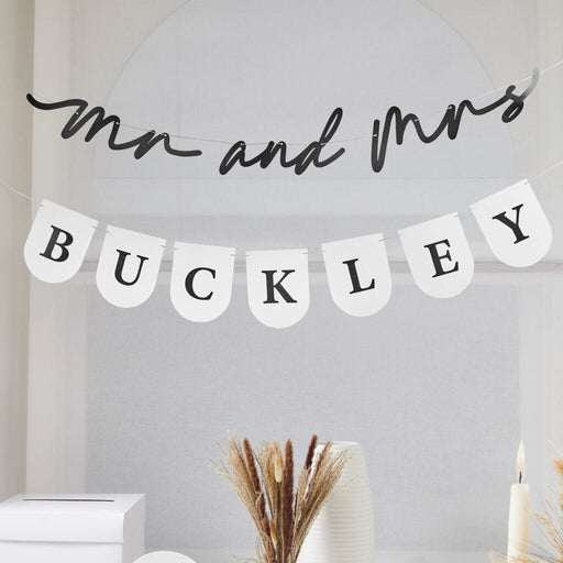 Black Mr and Mrs Customizable Card Banner Set | 1ct