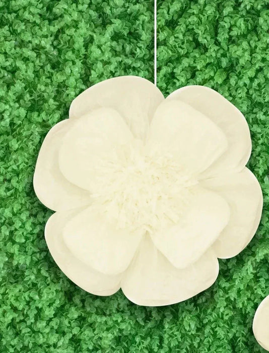 20" Scallop Shaped Ivory Tissue Flower | 1ct - Zurchers