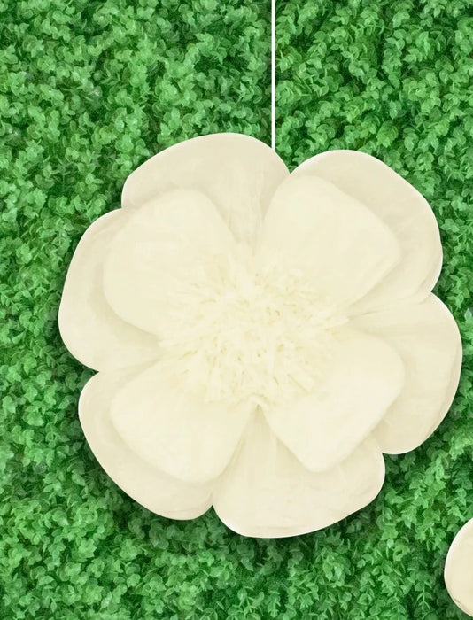 20" Scallop Shaped Ivory Tissue Flower | 1ct